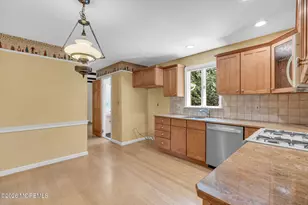 29 Meadowbrook Dr, Howell Township, NJ 07731 - Photo 14