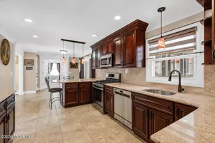 101 Oxford Ln, Aberdeen Township, NJ 07747 - Photo 14