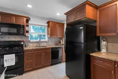 505 Jefferson Avenue, Avon by the Sea, NJ 07717 - Photo 8