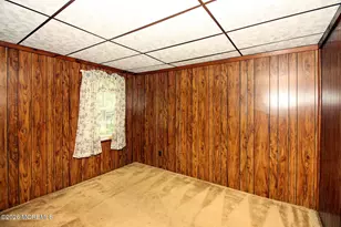 410 Middle Ln, Howell Township, NJ 07731 - Photo 8