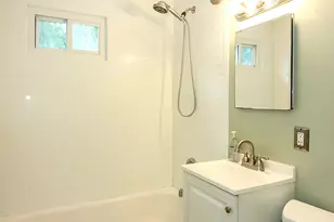 410 Middle Ln, Howell Township, NJ 07731 - Photo 10