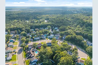 1461 Iroquois Court S, Toms River Township, NJ 08755 - Photo 44