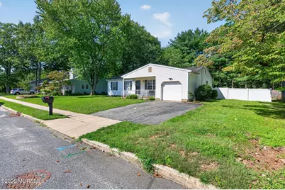 370 Elm Lane, Brick, NJ 08723 - Photo 2