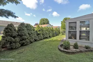 21 Lismore Dr, Berkeley, NJ 08721 - Photo 8
