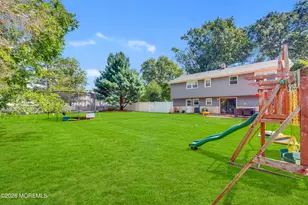 54 Skidmore Rd, Freehold, NJ 07728 - Photo 32