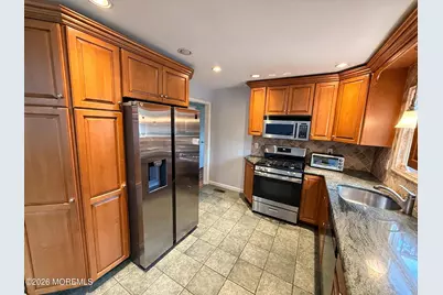 7 Carole Drive, Oakhurst, NJ 07755 - Photo 10