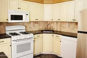 55 Frontier Way, Tinton Falls, NJ 07753 - Photo 2