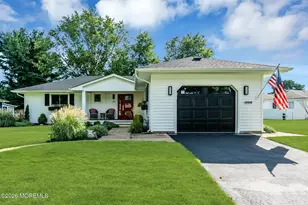 29 Falmouth St, Toms River Township, NJ 08757 - Photo 1