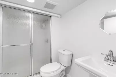 258 Lawrence Avenue, Oakhurst, NJ 07755 - Photo 32