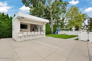 258 Lawrence Ave, Oakhurst, NJ 07755 - Photo 42