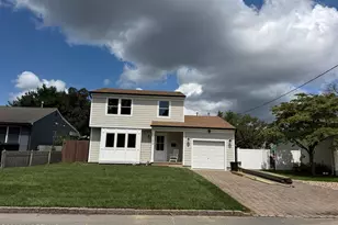 2203 Wilson Rd, Point Pleasant, NJ 08742 - Photo 2