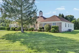 60 Larchwood Ave, Oakhurst, NJ 07755 - Photo 4