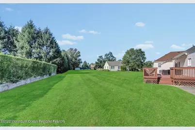 60 Larchwood Avenue, Oakhurst, NJ 07755 - Photo 6