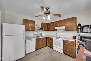 864 Roundtree Dr, Toms River Township, NJ 08753 - Photo 12