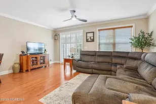 35 Red Oak Ct, Haskell, NJ 07420 - Photo 4