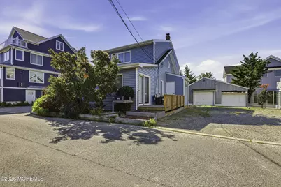 28 Waterview Way #Upstairs, Sea Bright, NJ 07760 - Photo 1