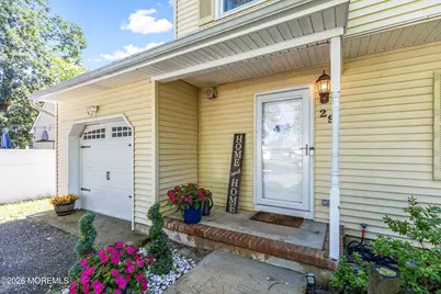 29 Bayview Drive, Brick, NJ 08723 - Photo 2
