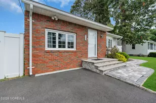12 Spring St, Toms River Township, NJ 08753 - Photo 6