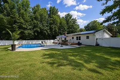 15 Guest Drive, Morganville, NJ 07751 - Photo 24