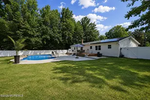 15 Guest Dr, Morganville, NJ 07751 - Photo 24