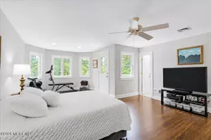 61 Laurelwood Dr, Colts Neck Township, NJ 07722 - Photo 34