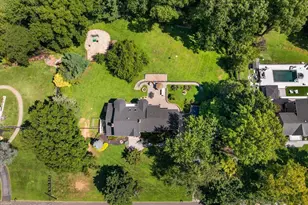 61 Laurelwood Dr, Colts Neck Township, NJ 07722 - Photo 60
