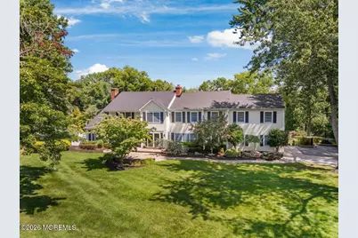 61 Laurelwood Drive, Colts Neck Township, NJ 07722 - Photo 4