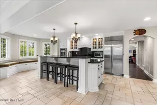 61 Laurelwood Dr, Colts Neck Township, NJ 07722 - Photo 12