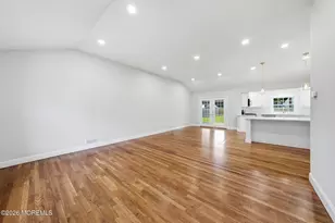 312 Edgemoor Rd, Belford, NJ 07718 - Photo 6