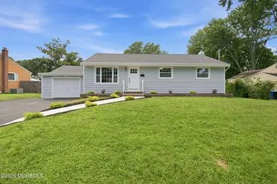 312 Edgemoor Road, Belford, NJ 07718 - Photo 1