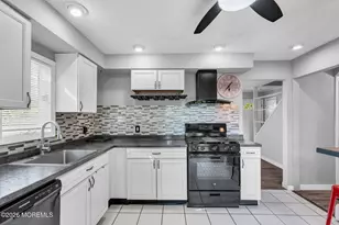 126 W Long Branch Ave, Ocean Gate, NJ 08740 - Photo 12