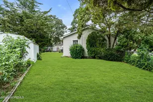 43 Railroad Ave, Beachwood, NJ 08722 - Photo 46