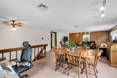 43 Railroad Avenue, Beachwood, NJ 08722 - Photo 20