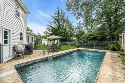 43 Railroad Avenue, Beachwood, NJ 08722 - Photo 44