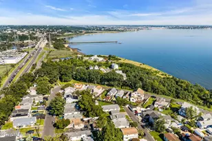 94 Neptune Pl, Laurence Harbor, NJ 08879 - Photo 22