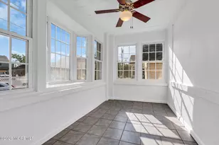 94 Neptune Pl, Laurence Harbor, NJ 08879 - Photo 4