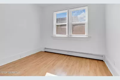 94 Neptune Place, Laurence Harbor, NJ 08879 - Photo 8