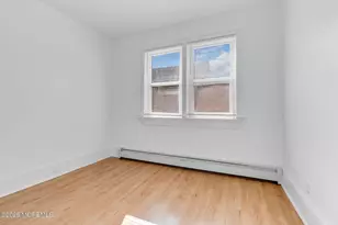 94 Neptune Pl, Laurence Harbor, NJ 08879 - Photo 8