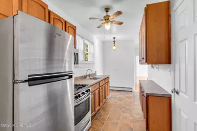 94 Neptune Place, Laurence Harbor, NJ 08879 - Photo 10