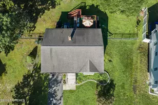 18 Molly Pitcher Dr, Hazlet Township, NJ 07730 - Photo 14