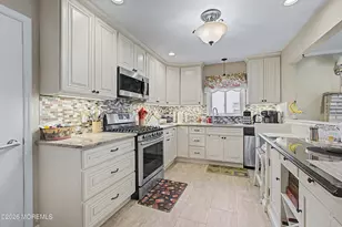 30 Bugle Ct, Toms River Township, NJ 08757 - Photo 10
