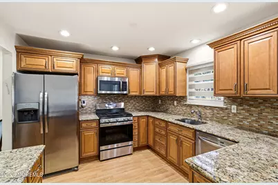 451 Rose Court, Lakewood, NJ 08701 - Photo 12