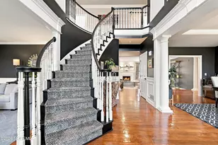 6 Courtney Ct, Freehold, NJ 07728 - Photo 2