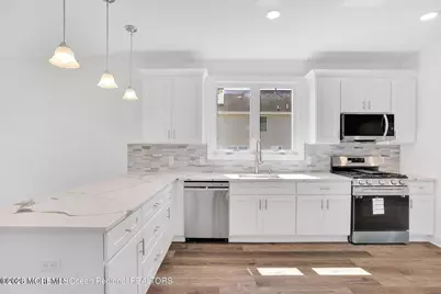 423 Prospect Avenue, Union Beach, NJ 07735 - Photo 8