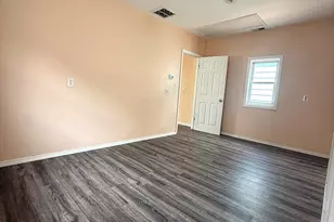 22 Seaside Pl, Keansburg, NJ 07734 - Photo 10