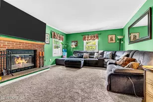 3 River Dr, Farmingdale, NJ 07727 - Photo 4