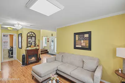 129 Hamlet Court, Toms River Township, NJ 08753 - Photo 10