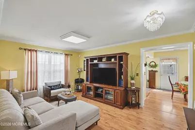129 Hamlet Court, Toms River Township, NJ 08753 - Photo 8
