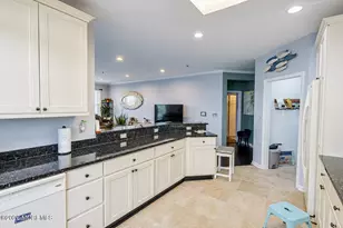 33 Cooper Ave, Long Branch, NJ 07740 - Photo 8