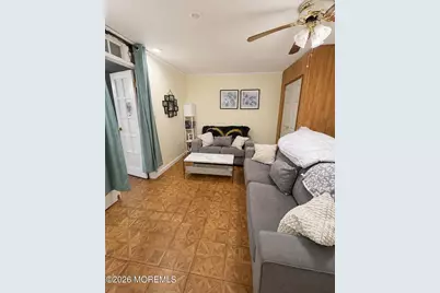 333 S Lincoln Avenue, Oakhurst, NJ 07755 - Photo 8